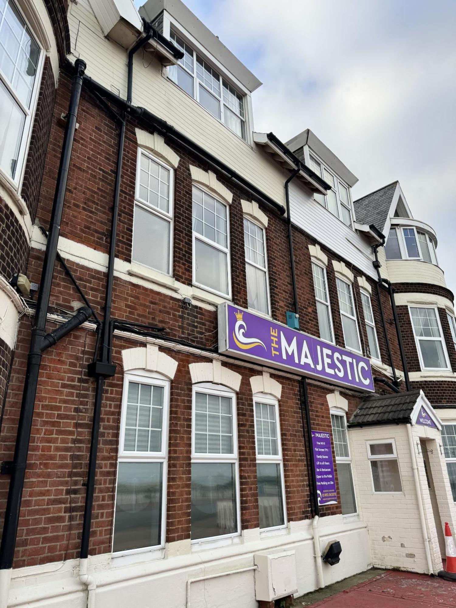 Bed and Breakfast The Majestic Great Yarmouth Exterior foto